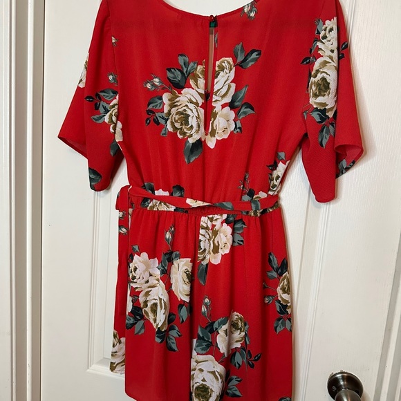 Charlotte Russe romper size L - Picture 5 of 7